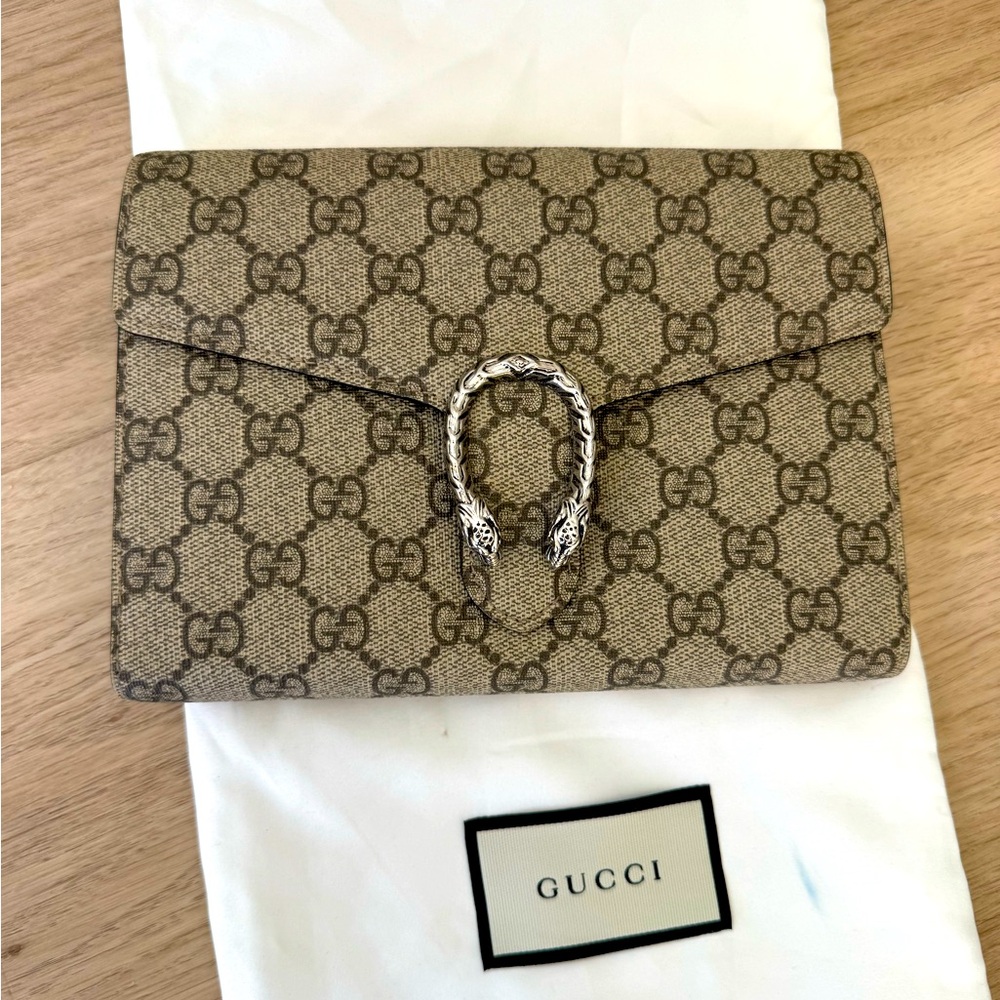 Dionysus GG Supreme Chain Wallet